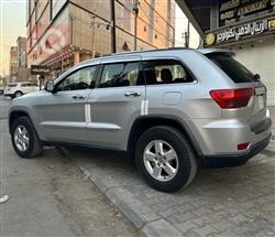 جیپ گراند شیرۆکی
